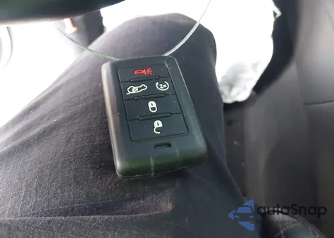 2023 Jeep Grand Cherokee Summit Reserve 4X4 from USA, damaged, VIN 1C4RJHEG9P8864131